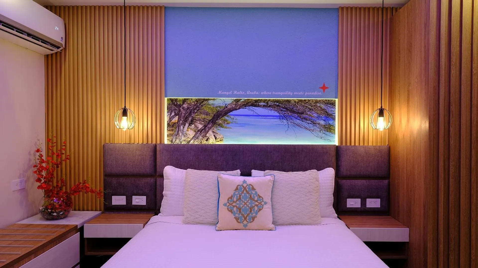 **  Victoria City Hotel Oranjestad Aruba