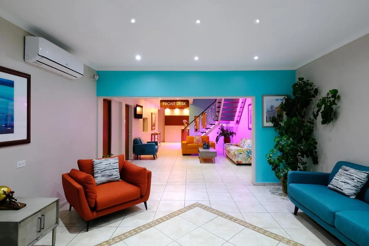 Victoria City Hotel Οράνχεσταντ 2*,  Αρούμπα