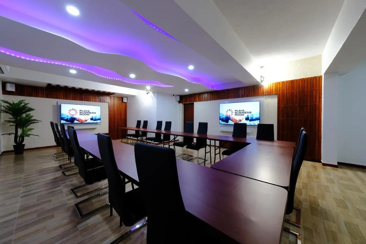 Victoria City Hotel Οράνχεσταντ 2*,