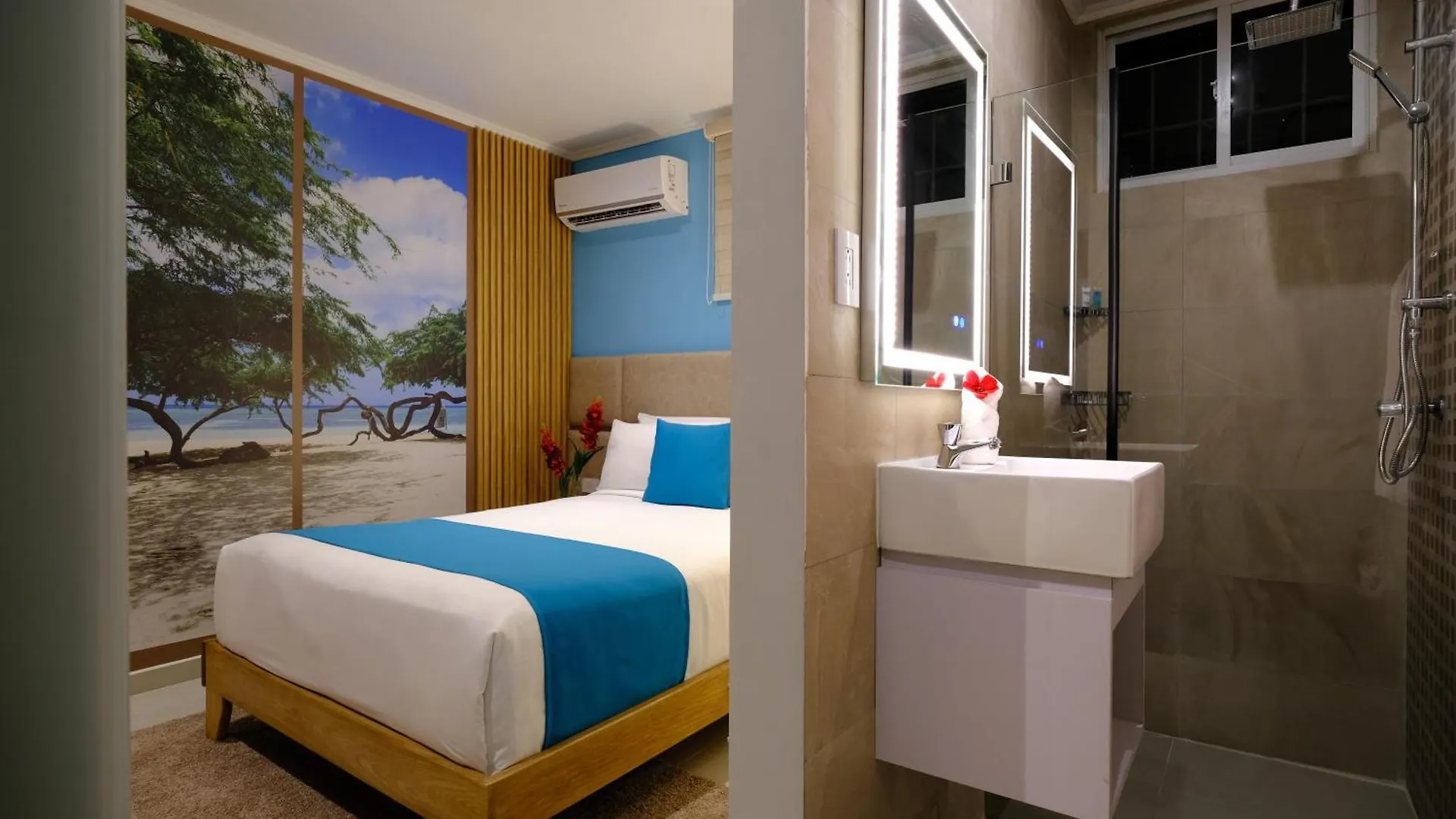 Victoria City Hotel Οράνχεσταντ
