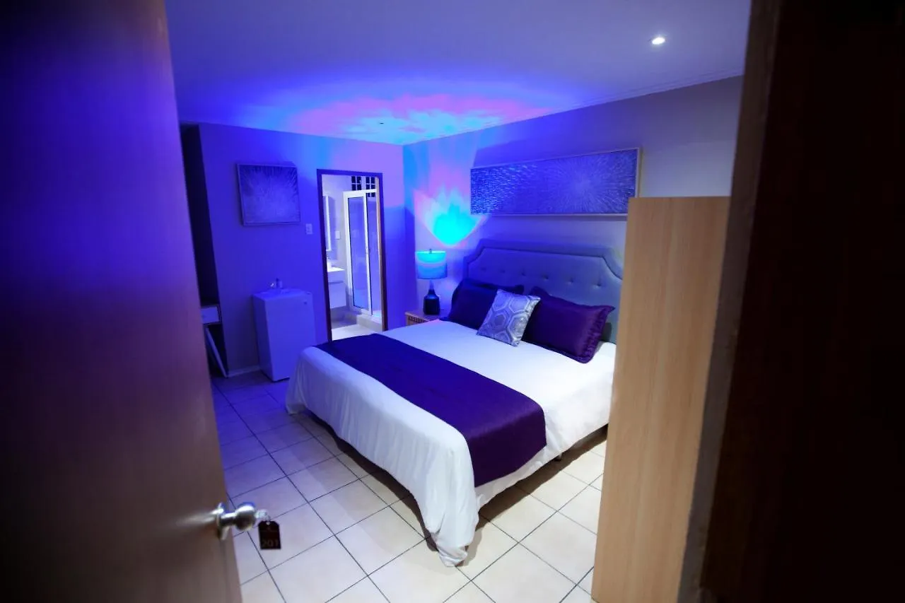 Victoria City Hotel Οράνχεσταντ